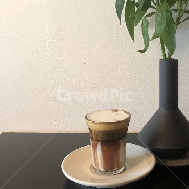 커피,coffee,화이트플랫,도기류,pottery,cup,커피,카페,coffee,cafe