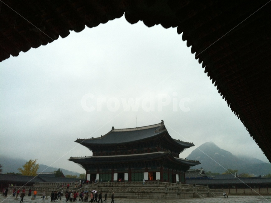 고궁,궁궐,한옥,전통건축,하늘,한국전통,한국문화,korean traditional,korean culture,랜드마크,landmark,tourist attraction,한국랜드마크,한국관광지,한국명소,korea landmark,korea tourist attraction