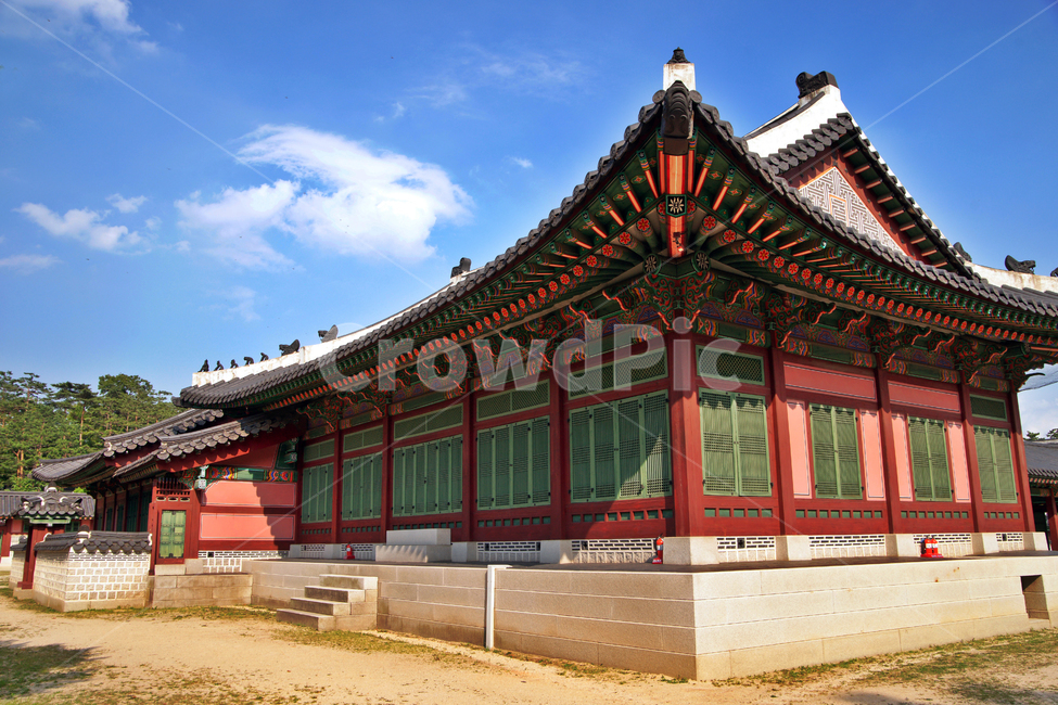경복궁,강녕전,침전,조선시대,고건축,한국전통,한국문화,korean traditional,korean culture,랜드마크,landmark,tourist attraction,한국랜드마크,한국관광지,한국명소,korea landmark,korea tourist attraction,건축물,건물외관,exterior,building,structure,architecture,construction