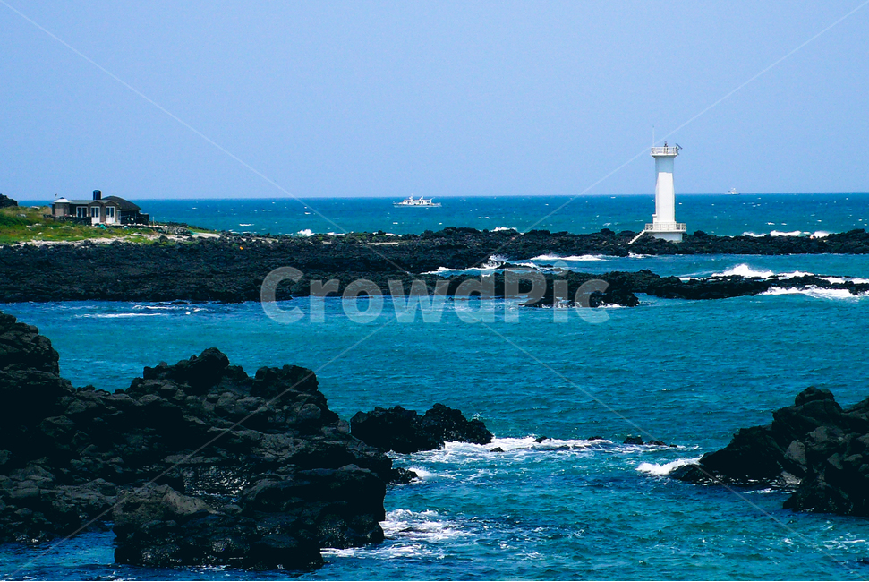 등대,제주도바다,푸른바다,현무암,파도,architecture,건축물,building,건물,tower,등대,lighthouse