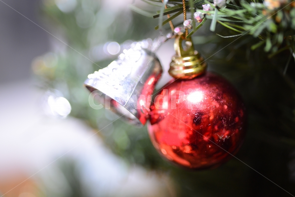 크리스마스,트리,장식,구슬,Christmas,ball,decoration,성탄절,겨울,계절,winter,season,기념일,축하,anniversary,congratulation,celebrate,celebration,메리크리스마스,성탄절,merry christmas,사물,물건,오브젝트,thing,object,matter