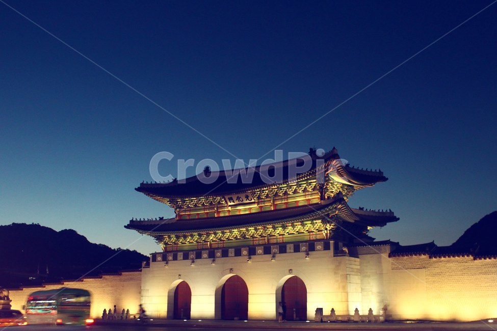 광화문,야경,건물,한국전통,고궁,광화문광장,gwanghwamun,nightview,koreantradition,koreanpalace,architecture,야경,밤,풍경,nightscape,night,landscape,랜드마크,landmark,tourist attraction,한국랜드마크,한국관광지,한국명소,korea landmark,korea tourist attraction,건축물,건물외관,exterior,building,structure,architecture,construction,worship,예배,shrine,신사,pagoda,탑