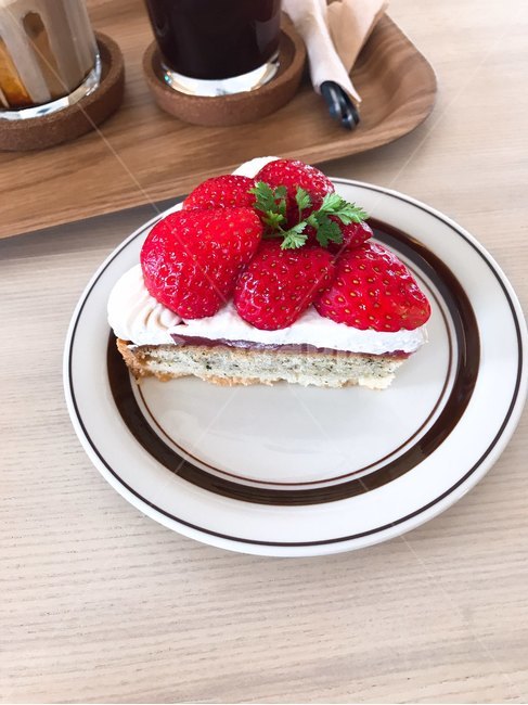 케이크,딸기케이크,딸기,딸기타르트,생크림케이크,디저트