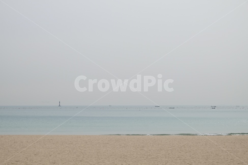 바닷가,해변,사람없는바닷가,하늘과바다,송정,beach
