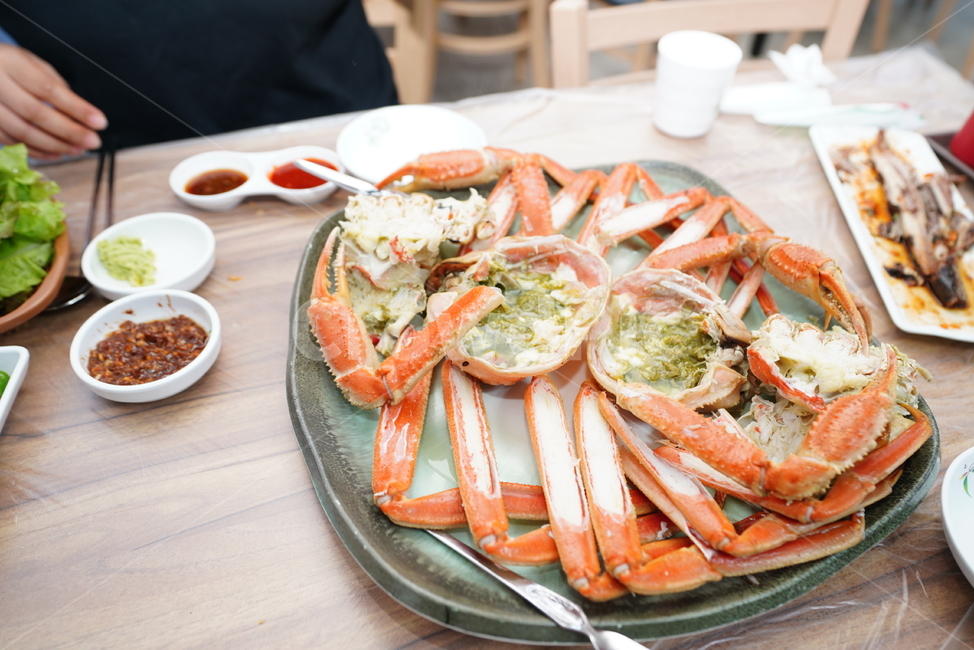 게,크랩,대게,음식,안주,먹거리,해물,crab,푸드,food,식사,음식,식재료,요리,food,cook,meal,dishes,food reserves,수산물,해산물,fishery products,seafood,한식,한국음식,한국요리,korean food,korean dishes,korean meal,korean cook