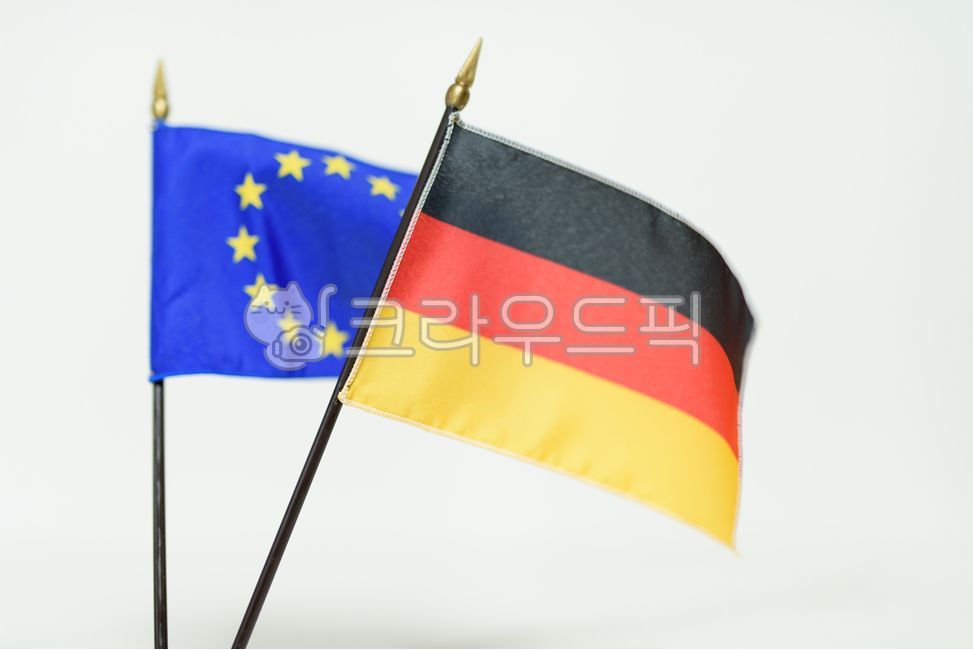 국가,나라,국기,정부,경제,무역,화합,정치,사회,문화,배경,상징,세계,글로벌,바람,문양,외교,비즈니스,공동체,애국심,지구촌,기,깃발,사회문제,통일,패턴,country,government,economy,trade,harmony,politics,society,culture,background,symbol,world,global,wind,diplomacy,business,flag,socialproblem,unification,pattern,patriotism,globalvillage,독일국기,독일,germany,유럽연합기,유럽,유럽연합,europeanunion,europeanunionflag