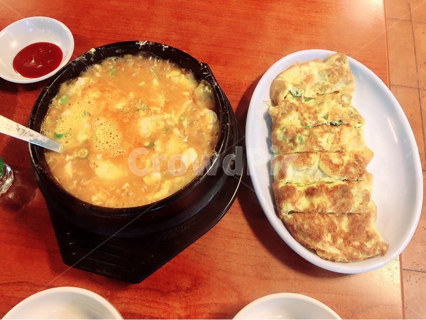 계란,계란말이,달걀,순두부찌개,찌개,먹방,음식점,저녁식사,점심식사,아침식사,음식,회식,음식,식재료,요리,food,cook,meal,dishes,food reserves,한식,한국음식,한국요리,korean food,korean dishes,korean meal,korean cook