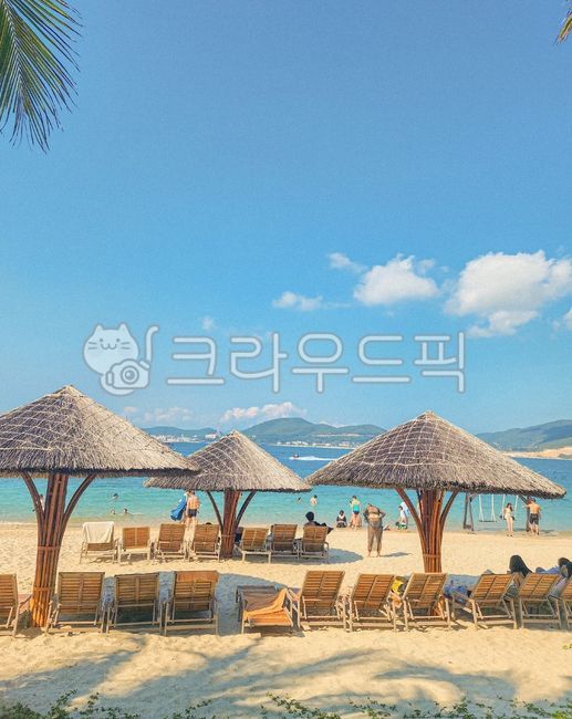 해변,여름,모래,파도,수영,휴가,휴양지,해변가,서핑,물놀이,서머,더위,햇볕,풍경,바다,파라솔,동남아,베트남,나트랑,beach,summer,sun,sand,vacation,vietnam