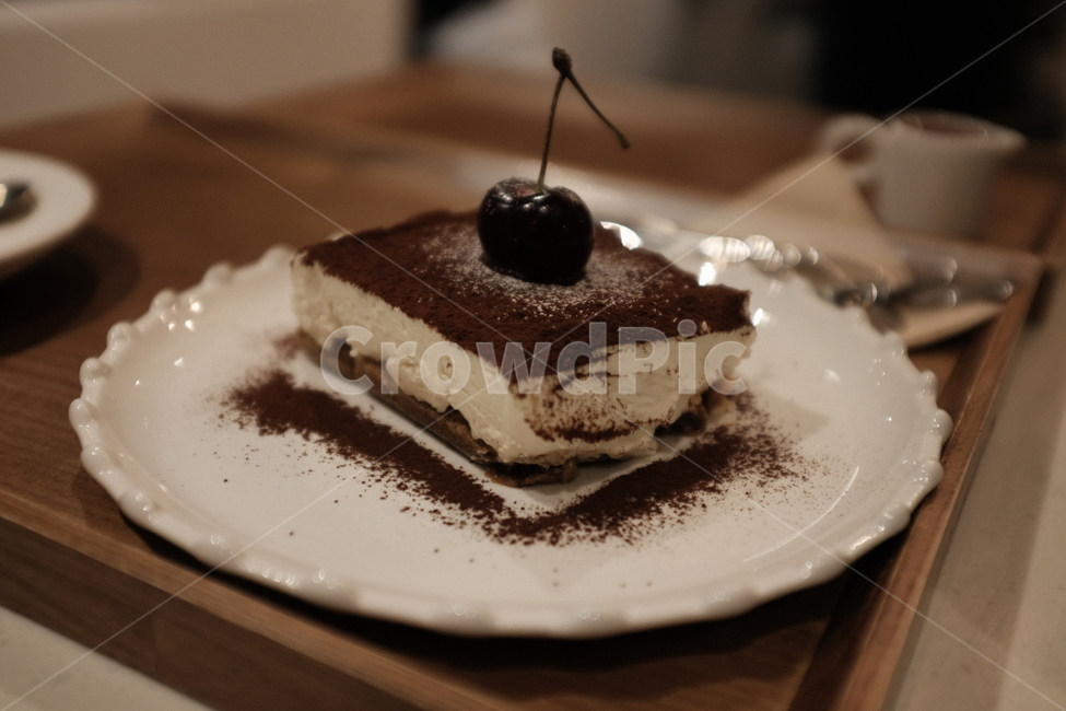 티라미수,수제,수제티라미수,카페,커피,커피숍,디저트,음식,식재료,요리,food,cook,meal,dishes,food reserves,빵,bread,디저트,간식,후식,dessert,snack,감성,sensible,feeling