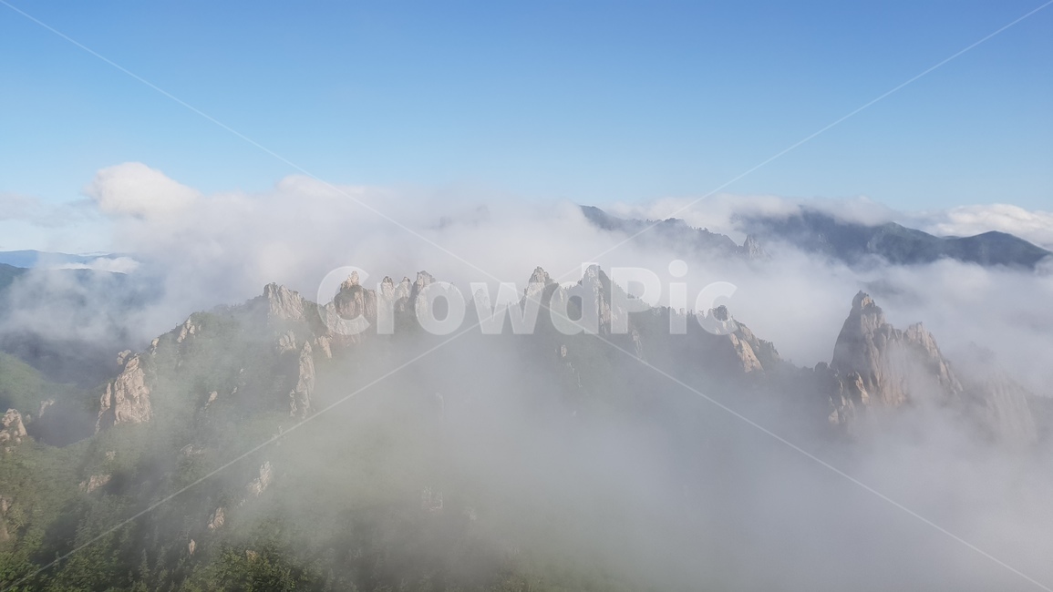 설악산,공룡능선,신선대,운해,풍경,천화대,설악산운해,자연,풍경,nature,landscape,한국자연풍경,한국자연경관,korea nature landscape,weather,날씨,outdoors,옥외