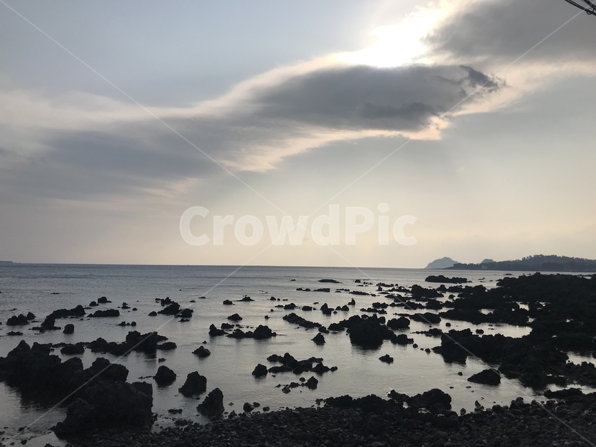 sky,cloud,nature,outdoors,sea,바다,하늘,구름,자연,풍경,nature,landscape,land,땅,옥외,water,물