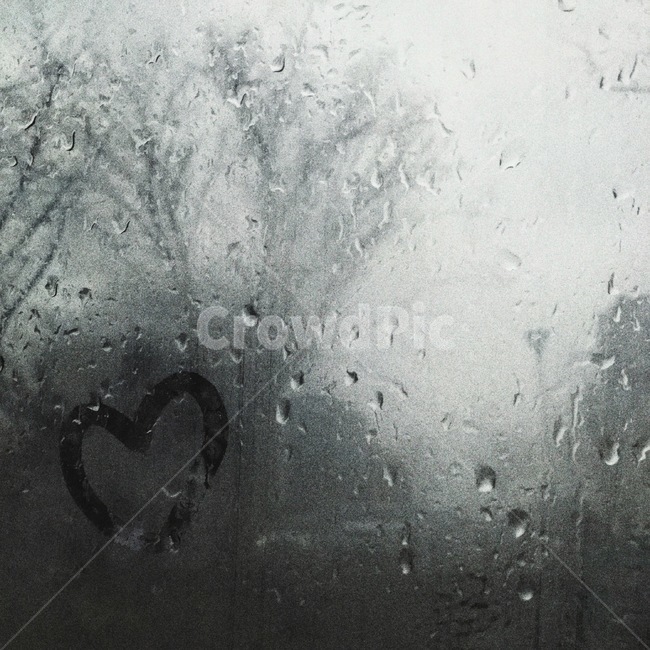비,빗물,흐린날씨,하트,창문,감정표현,기분,feeling,emotion,비,비오는날,rain,rainy