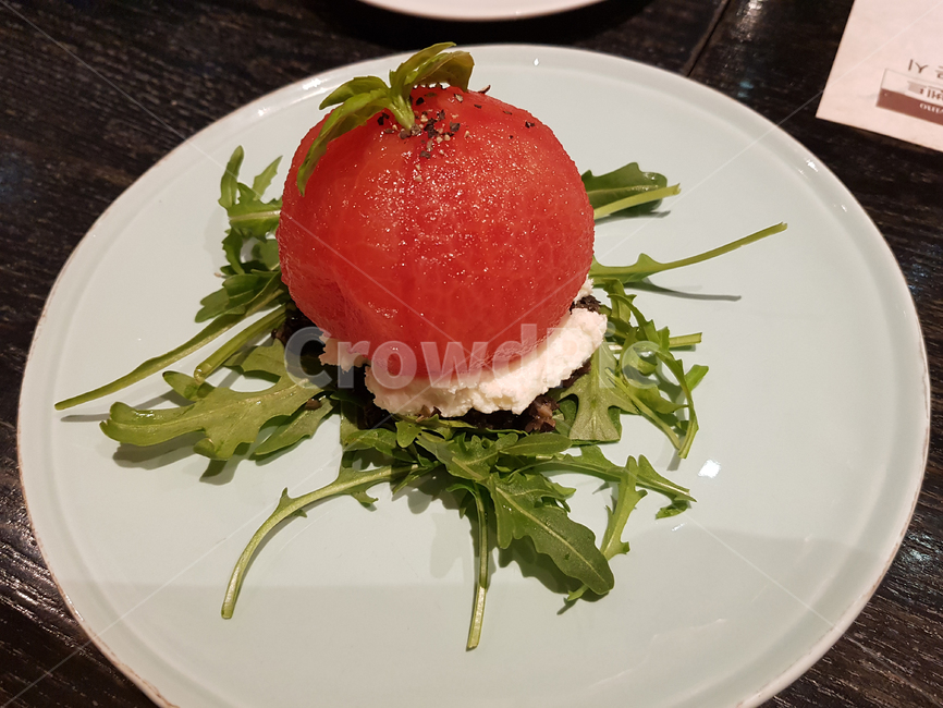토마토,에피타이저,플레이팅,다이어트,샐러드,음식,식재료,요리,food,cook,meal,dishes,food reserves,양식,서양음식,서양요리,western food,western dishes,western meal,western cook