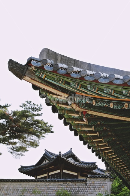 한옥,지붕,기와지붕,처마,단청,고궁,한국의미,한국전통,한국문화,korean traditional,korean culture,건축물,건물외관,exterior,building,structure,architecture,construction