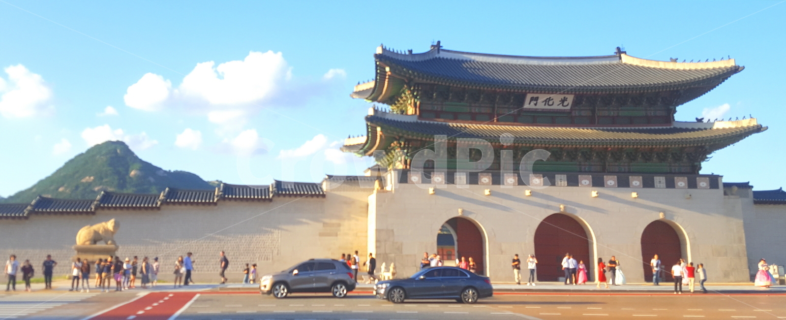 sky,palace,wide,Historic sites,Gwanghwamun,building,cloud,seoul,mountain,emotion,gwanghwamun,Emotion,historicsites,Korean tradition