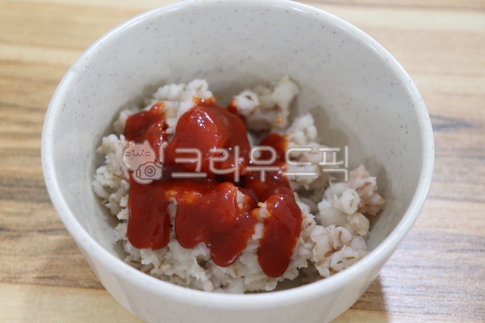 barley rice,rice,healthy food,grain rice,traditional food,diet,meal,mixed grains,Korean food,gochujang