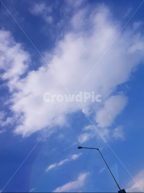하늘,하얀구름,자연,풍경,창공,자연,풍경,nature,landscape,outdoors,옥외,azure sky,푸른 하늘,sky