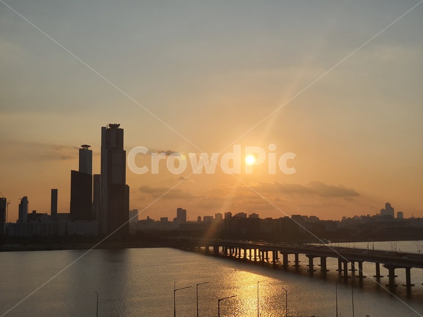 빛,달,도로,석양,다리,강,건물,풍경,light,bridge