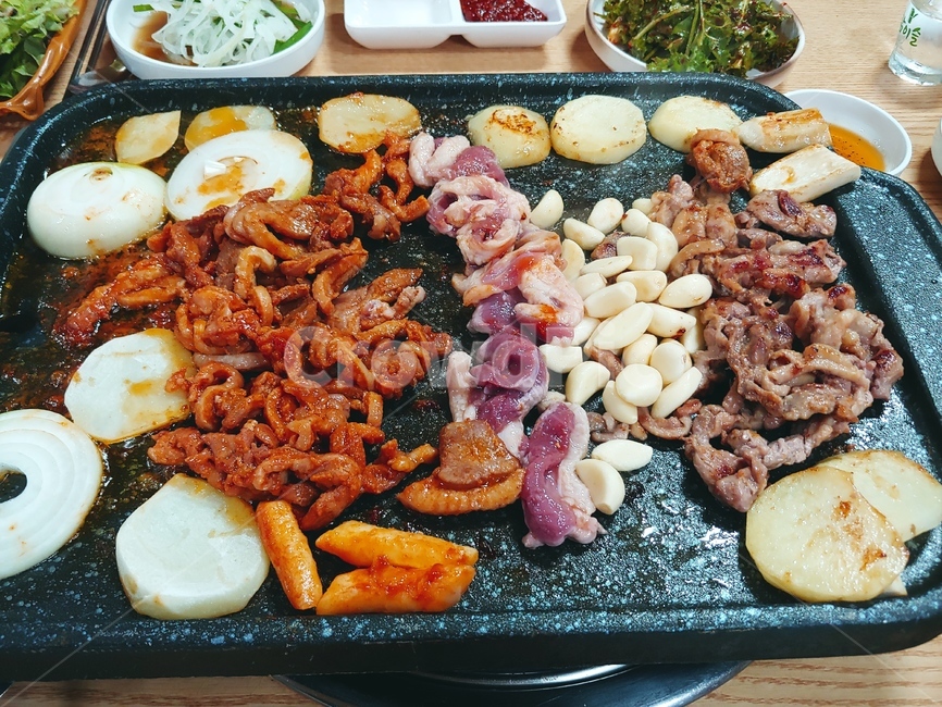 오리고기,오리불고기,고기,야식,양파구이