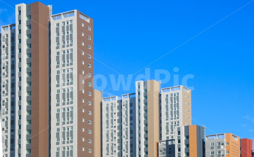 아파트,건물,건축,신축,주거,주택,부동산,경제,중도금,대출,가계대출,가계부채,담보대출,아파트담보대출,금융,하늘,파란,건축물,규제,부동산대책,고층,외관,도시,풍경,city,landscape,high rise,고층 건물,town,시티,urban,어반,building,office building,사무실 건물,apartment building,condo,콘도,housing