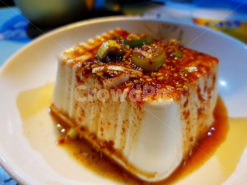 soft food,snack,soft tofu,Tofu side dish,snack cart,Tofu dish,tofu,Soy Sauce Tofu