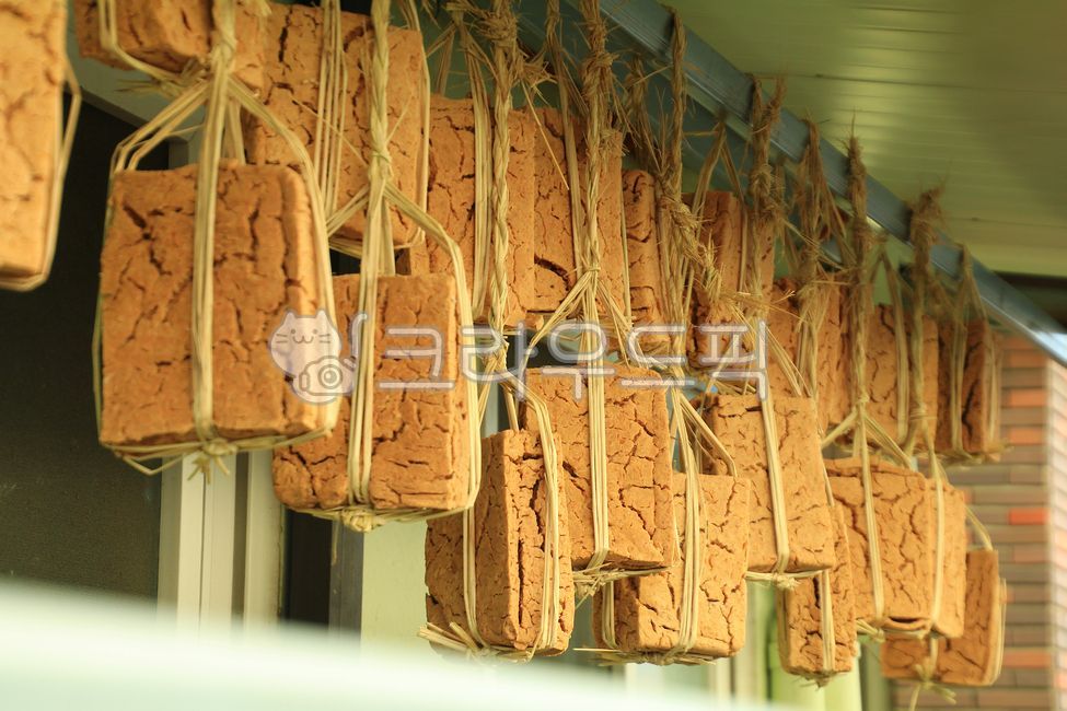 Meju,fermentation,soybean paste,page,fermented food,traditional food,bean,traditional way
