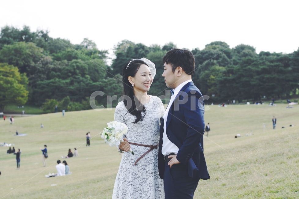 연인,인물,커플,공원,wedding,couple,셀프웨딩,사랑,행복,고백,love,happiness,남자,여자,사람,군중,신혼,결혼,세미웨딩,park,olympicpark,나무,언덕,hill,함께,혼례,웨딩,marriage,부케,propose,사람,인물,인간,human,person,연인,커플,사랑,lover,couple,결혼,혼례,웨딩,wedding,marriage,marry