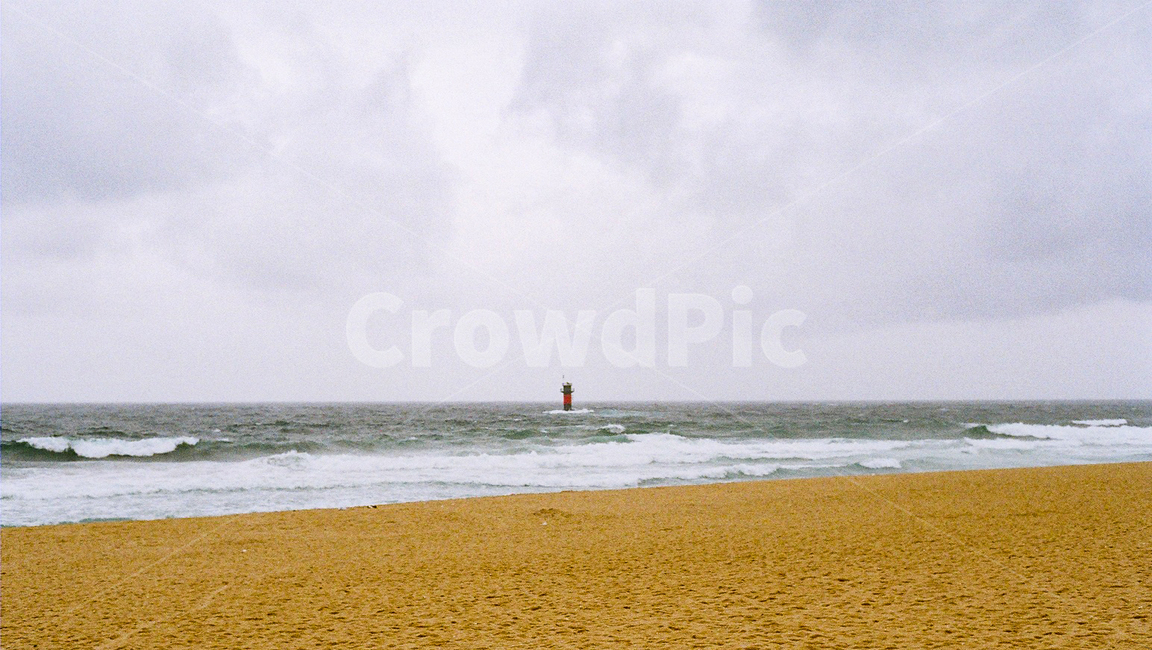 outdoors,nature,자연,water,물,바다,sea,ocean,등대,deep,해안선,감성,감성사진,필름,필름사진,film,해변,바다,beach,sea