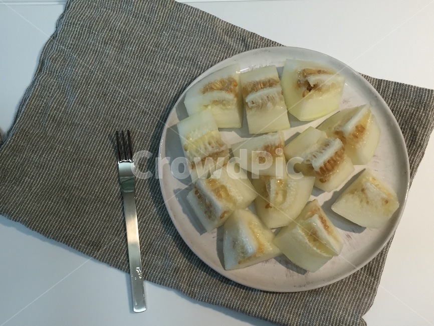 과일,참외,자른과일,디저트,후식,자른참외,음식,food,접시,dish,식탁,fruit,한국과일,여름과일