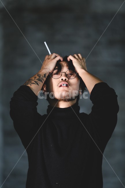사람,퇴폐미,섹시,담배,문신,인물,human,인간,남자,tattoo,타투,프로필,프로필사진,남성,남자,man,male