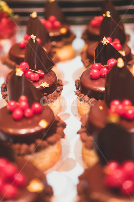 디저트,케이크,타르트,카페,초콜릿,cafe,dessert,cake,tart,chocolate,아웃포커싱,red,음식,식재료,요리,food,cook,meal,dishes,food reserves,디저트,간식,후식,dessert,snack