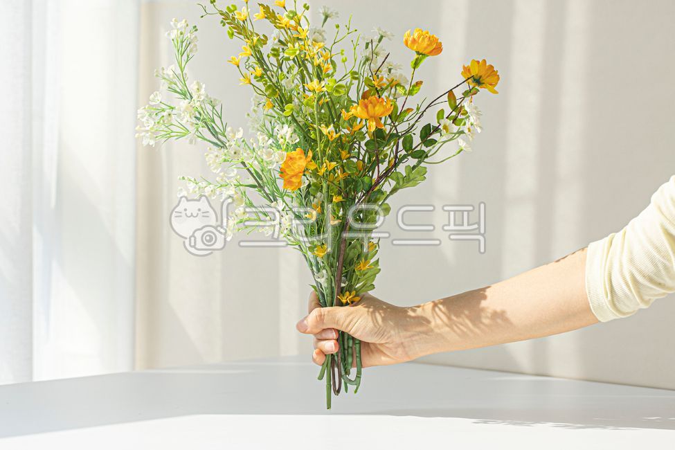 flower decoration,plant,yellow flower,bouquet,daisy,flower