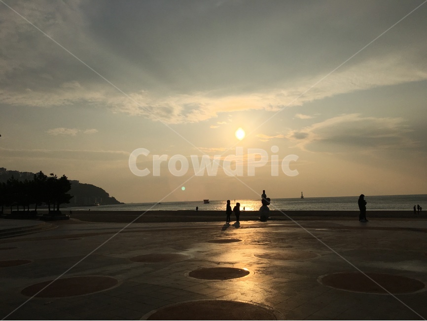해변,석양,바다,일몰,일출,파도,해,따뜻함,분위기,갈매기,자연,풍경,nature,landscape,해변,바다,beach,sea,사람들,대중,군중,other people,crowd