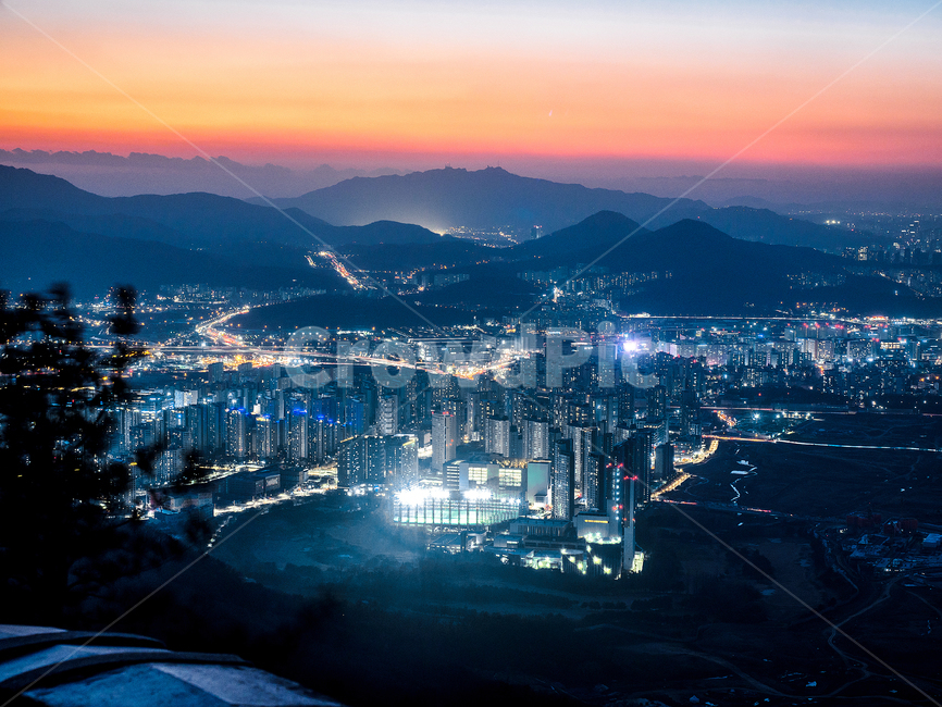 서울,야경,매직아워,전경,풍경,seoul,nightview,nightscape,magichour,landscape,야경,밤,풍경,nightscape,night,landscape,도시,city,한국도시풍경,한국도시경관,korea cityscape,경치,nature,자연,outdoors,옥외,scenery,aerial view,조감도