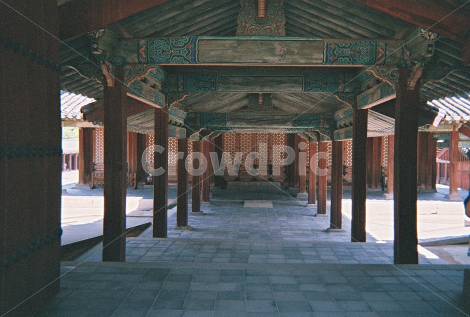 어두운,궁,내부,전통,창경궁,한국전통,한국문화,korean traditional,korean culture,건축물,건물외관,exterior,building,structure,architecture,construction