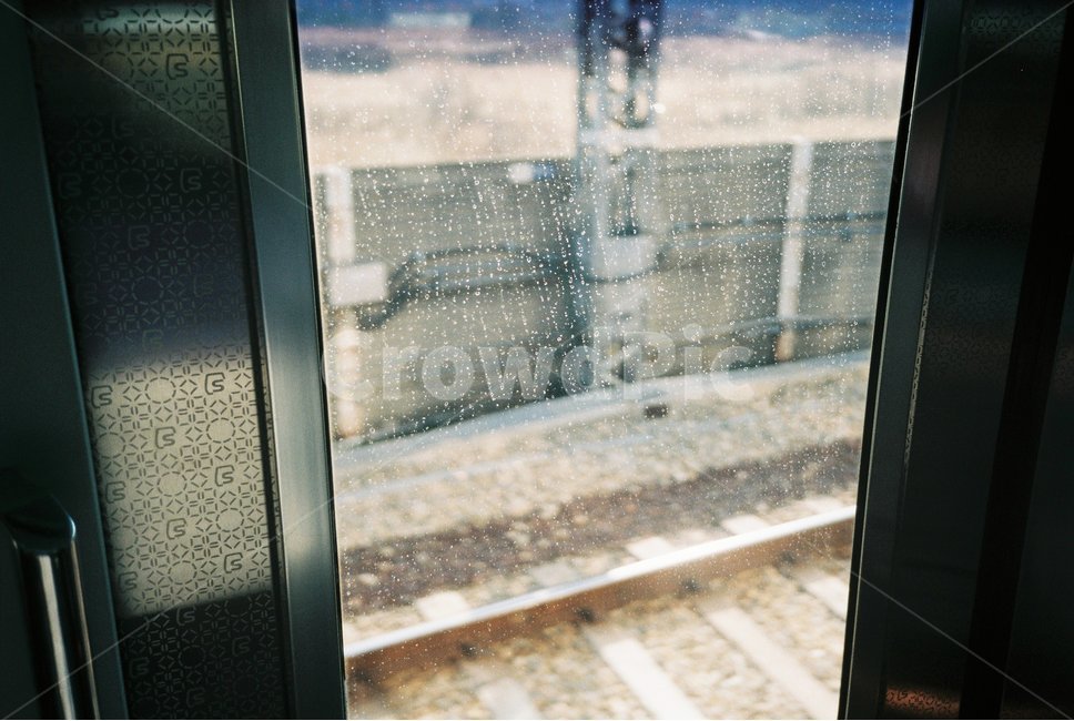 지하철,필름,필름사진,풍경,감성,지축,지축역,film,비,비오는날,rain,rainy,교통,교통수단,traffic,transportation