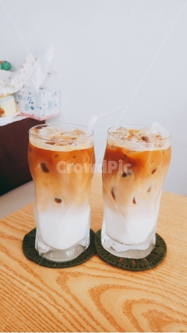 카페,라떼,커피,두잔,아이스