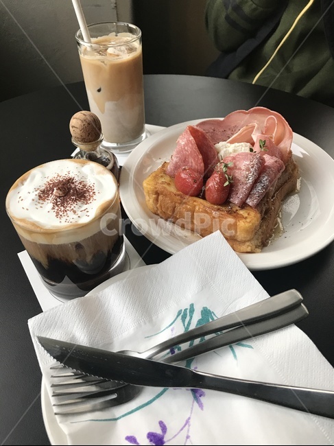 음식,브런치,샐러드,파니니,샌드위치,카페,food,brunch,salad