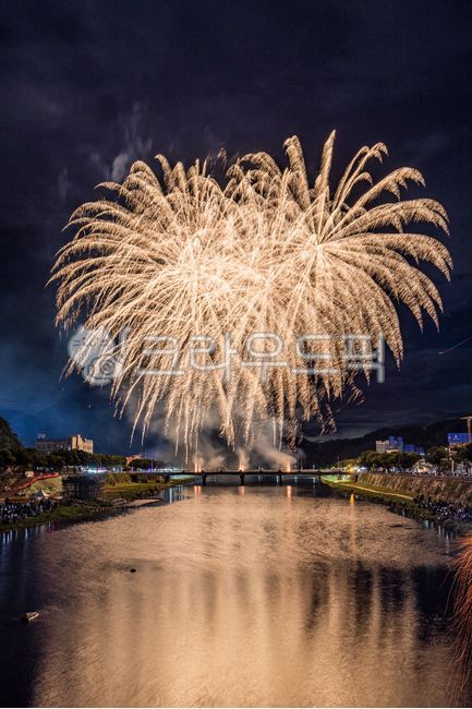 fireworks,water,building,urban,waterfront,cityscape,flame,architecture
