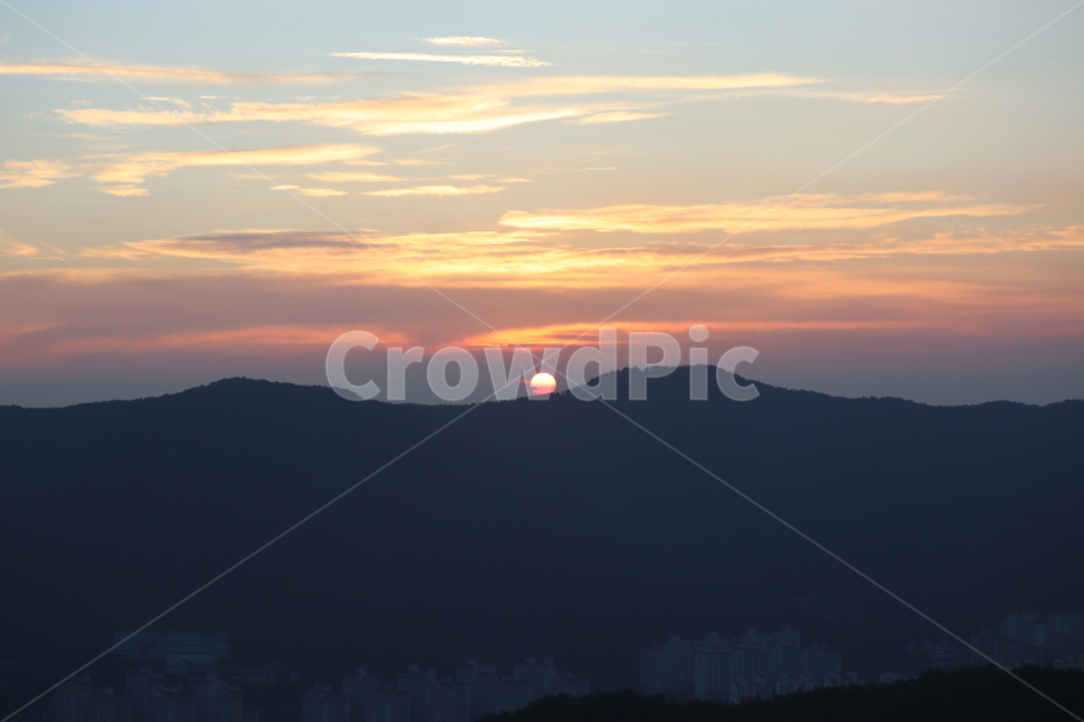nature,자연,황혼,하늘,일몰,sky,붉은하늘,sunset,구름
