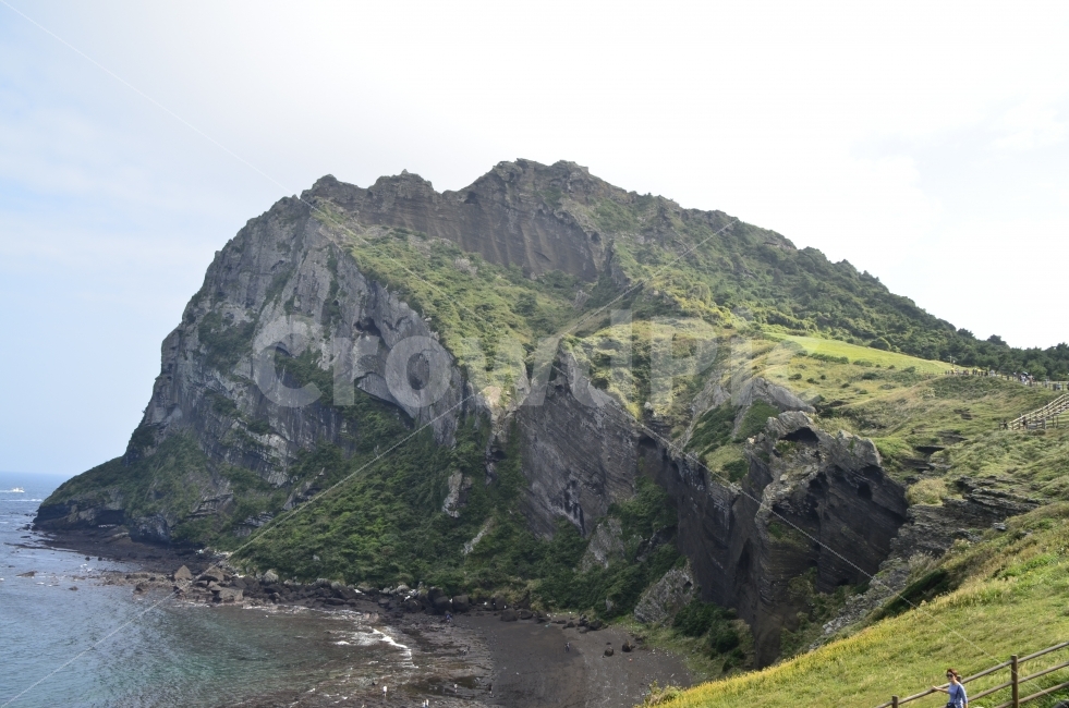 제주도,성산일출봉,해돋이,JejuIsland,SeongsanSunrisePeak,Sunrise,자연,풍경,nature,landscape,제주도,jeju,jeju island,slope,경사,outdoors,옥외,promontory,곶
