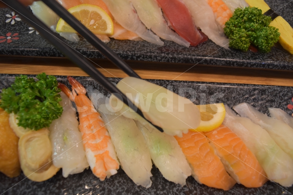 음식,스시,초밥,일본음식,일본,음식,식재료,요리,food,cook,meal,dishes,food reserves,수산물,해산물,fishery products,seafood,일식,일본음식,일본요리,Japanese food,Japanese dishes,Japanese meal,Japanese cook
