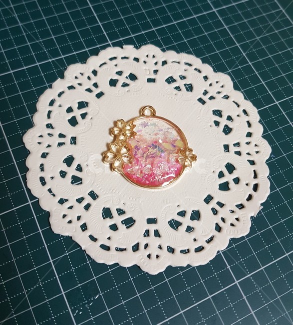 레진아트,레진,펜던트,핸드메이드,수작업,공예,handmade