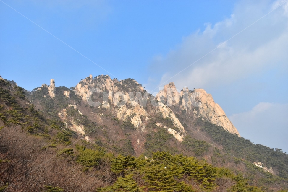 도봉산,풍경,자연,국립공원,서울,도심지,명산,겨울,힐링,산행지,국내여행,자연풍경,산사진,기암,바위,기암절경,Seoul,Korea,National,Park,비경,산행,등산,트레킹,100대명산,바위산,오봉,우이암,선만자,주봉,암릉,사진,감성,장관,조망,자연,풍경,nature,landscape,한국자연풍경,한국자연경관,korea nature landscape,outdoors,옥외,mountain,산,mountain range,산맥,plant,식물,tree,나무