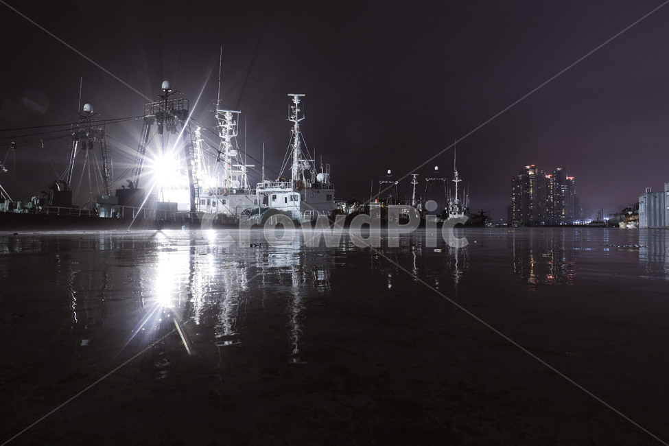 야경,부두,비,반영,빛,풍경,rain,rainyday,reflection,nightscape,wharf,배,ship