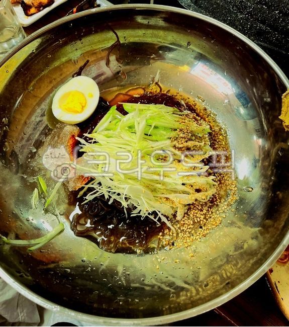 Bibim Noodles,Korean food,Bibim Naengmyeon,Korean,summer season,food,summer food,Cold noodles