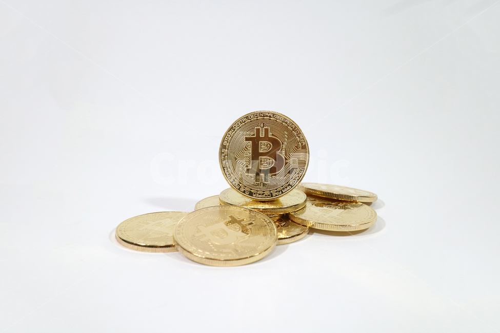 digital,Nukki,Bitcoin,economy,virtual currency,cryptocurrency,password,bank,gold coin,money,blockchain,online,currency,finance,coin,object