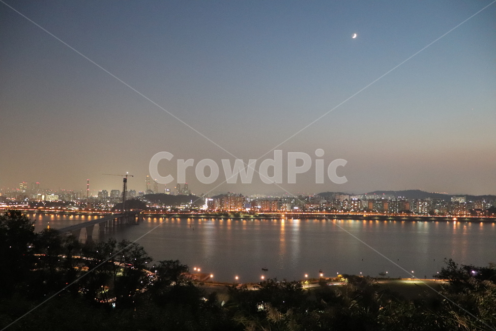 서울야경,한강야경,달빛,하늘공원,한강,야경,밤,풍경,nightscape,night,landscape,도시,city,한국도시풍경,한국도시경관,korea cityscape,building,건물,metropolis,중심지,시티,town,urban,어반