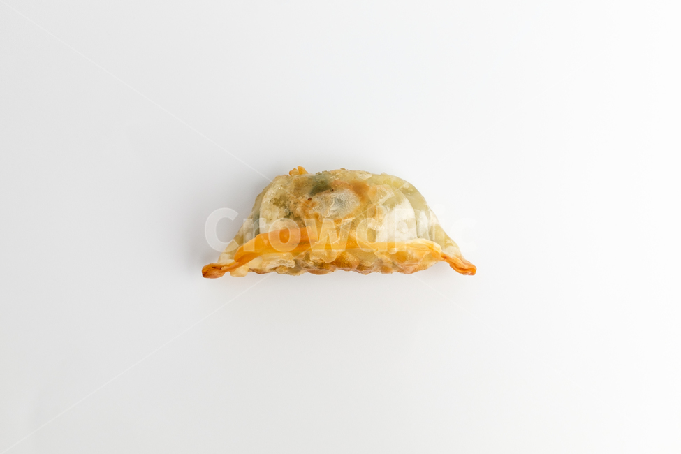 만두,밀가루,밀가루음식,중국문화,중국음식,딤섬,돼지고기,야채,식사,음식,재료,식재료,음식재료,중국요리,간단한음식,튀긴,찐,간식,짠,맛있는,감칠맛,기름진,음식,식재료,요리,food,cook,meal,dishes,food reserves