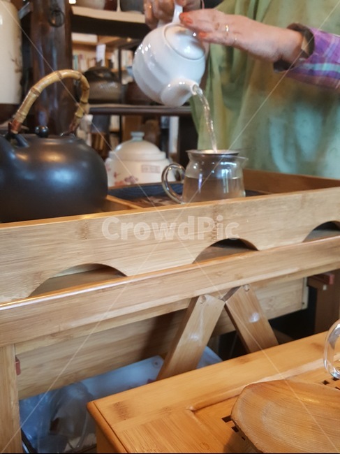 전통차,한방차,전통찻집,주전자,도기,다기,다도,따뜻한차,차,문화,한국,wood,나무,plywood,합판,furniture,가구,한국카페